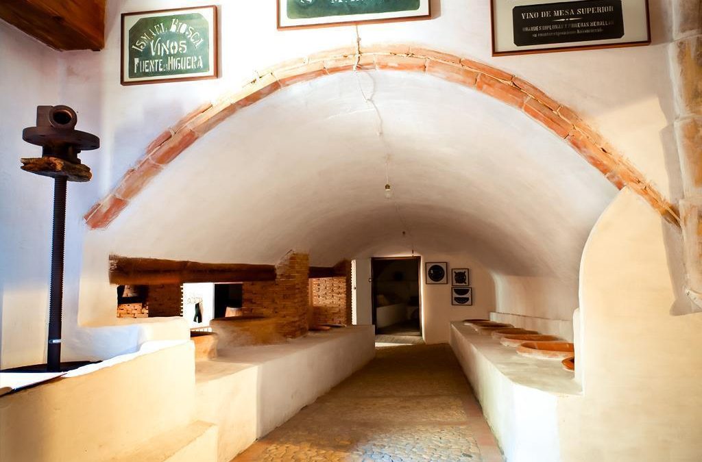 VISITA AL MUSEO HISTÓRICO-ETNOLÓGICO